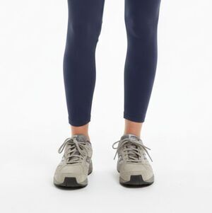 Saucony Omni Walker Women's Size 10 Gray Suede Walking Shoes NWT Scotchgard